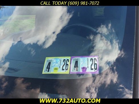 Used 2012 Ford F150 XLT w/ XLT Chrome Pkg image 34