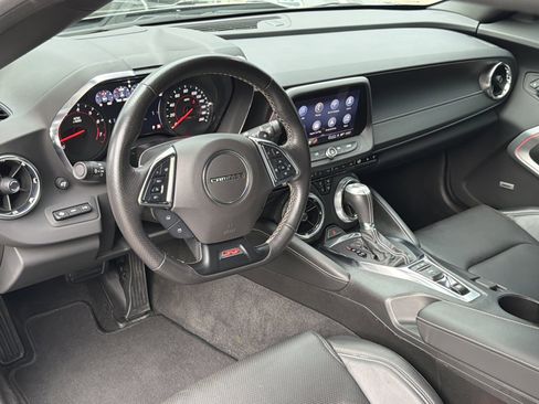 Used 2023 Chevrolet Camaro SS RWD image 17