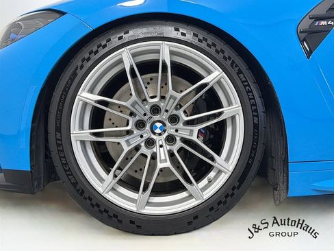 Used 2024 BMW M4 Coupe w/ M Carbon Exterior Package RWD image 38