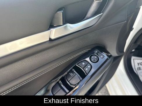 Certified 2023 Nissan Altima 2.5 SV w/ SV Premium Package AWD/4WD image 23