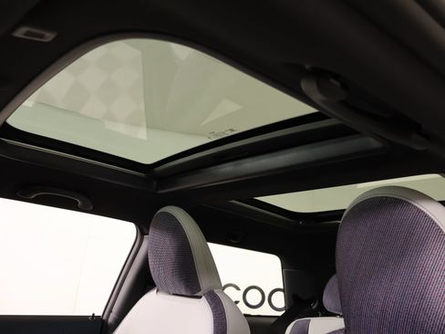 New 2026 MINI Cooper 2-Door Hardtop FWD image 13