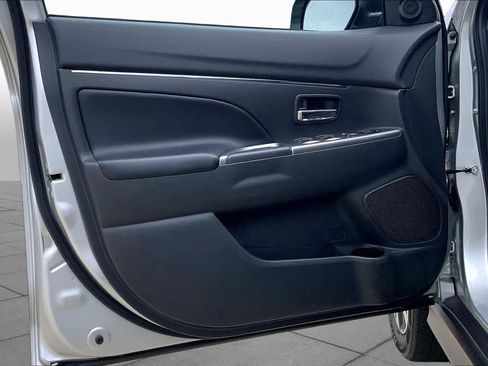 Used 2024 Mitsubishi Outlander Sport SE AWD/4WD image 21