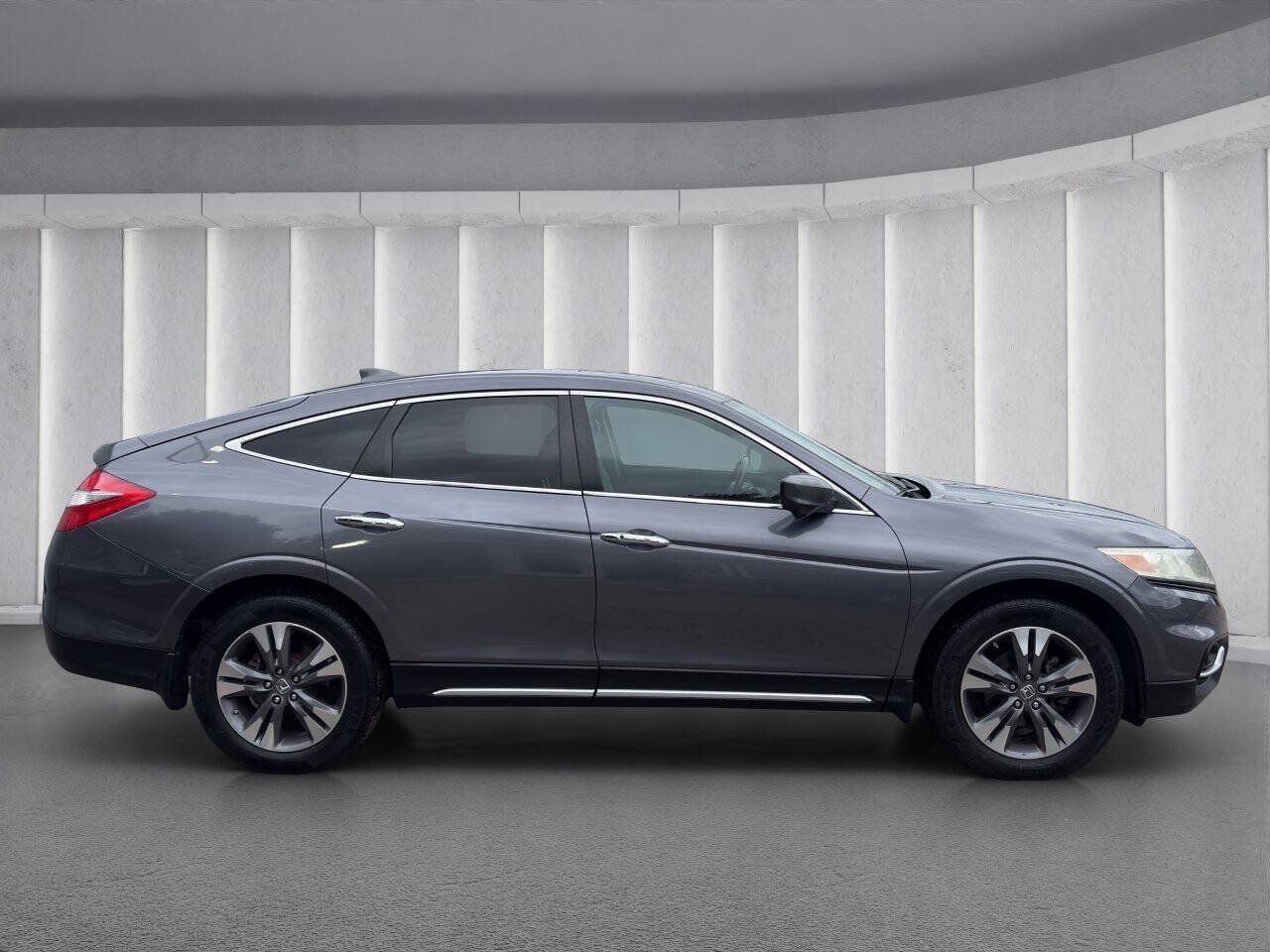 Used 2015 Honda Crosstour EX-L image 6
