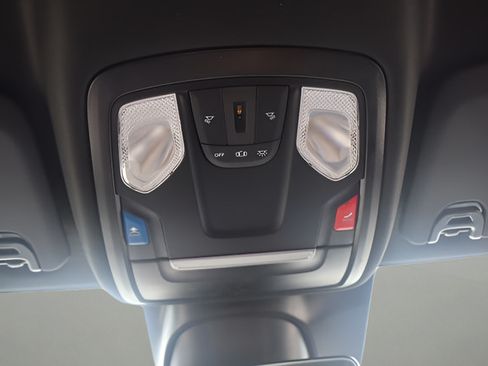 New 2026 RAM 3500 Tradesman AWD/4WD image 19
