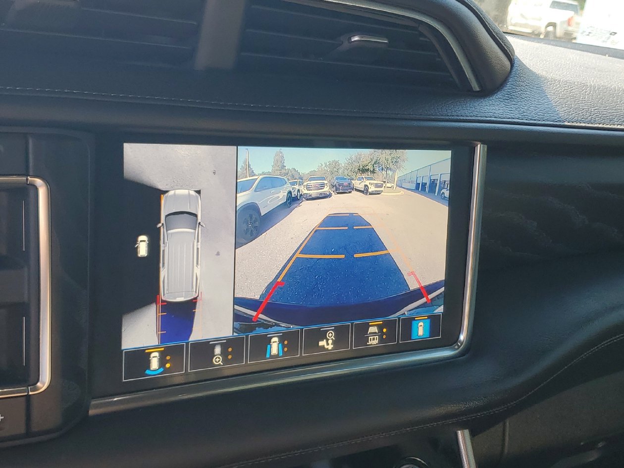 Used 2021 GMC Yukon Denali RWD image 21