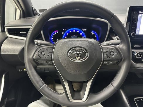 Used 2020 Toyota Corolla XSE FWD image 23