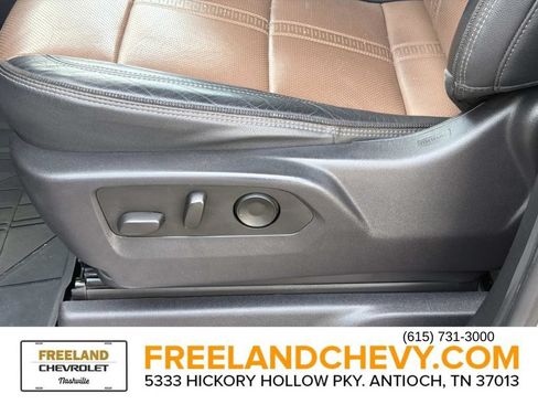 Used 2023 Chevrolet Silverado 1500 High Country w/ High Country Premium Package AWD/4WD image 23