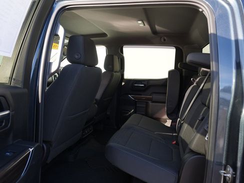 Used 2020 Chevrolet Silverado 1500 RST image 19