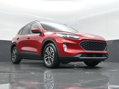 Used 2020 Ford Escape SEL FWD image 10