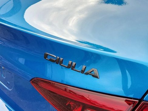 Used 2019 Alfa Romeo Giulia Ti w/ TI Performance Package image 5