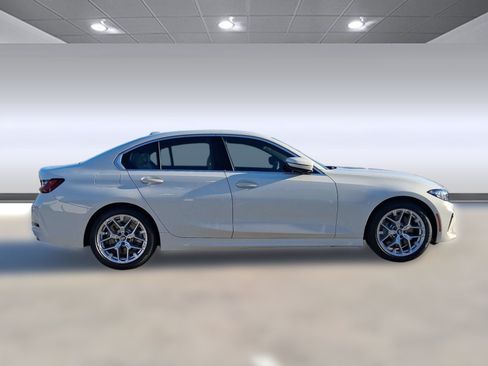 Used 2026 BMW 330i Sedan w/ Convenience Package RWD image 7