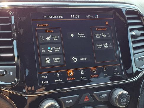 Used 2019 Jeep Grand Cherokee High Altitude AWD/4WD image 6
