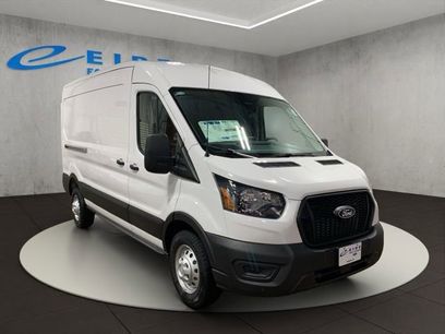 New 2026 Ford Transit 250 148 Medium Roof Extended AWD w/ Load Area Protection Package