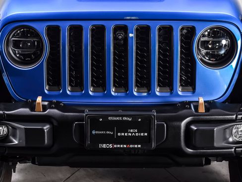 Used 2021 Jeep Wrangler Unlimited Rubicon w/ Trailer Tow Package AWD/4WD image 8