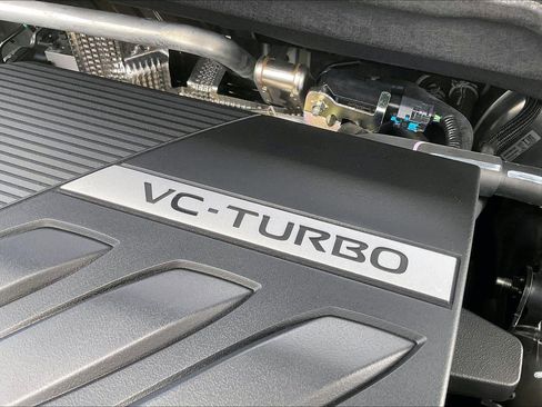 Used 2024 Nissan Rogue SL w/ SL Premium Package image 31