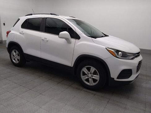 Used 2020 Chevrolet Trax LT FWD image 11