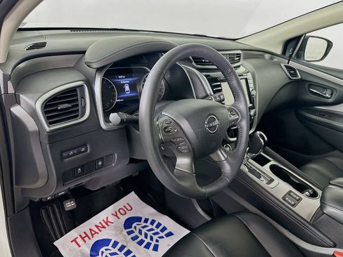 Certified 2024 Nissan Murano SV w/ SV Midnight Edition Package AWD/4WD image 15