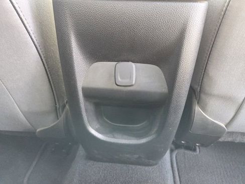 Certified 2020 GMC Canyon 2WD Crew Cab w/ Convenience Package image 11