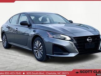 Used 2024 Nissan Altima 2.5 SV 360° Tour