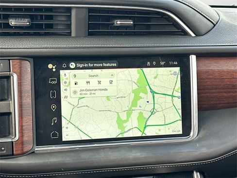 Used 2024 GMC Yukon XL Denali Ultimate image 3