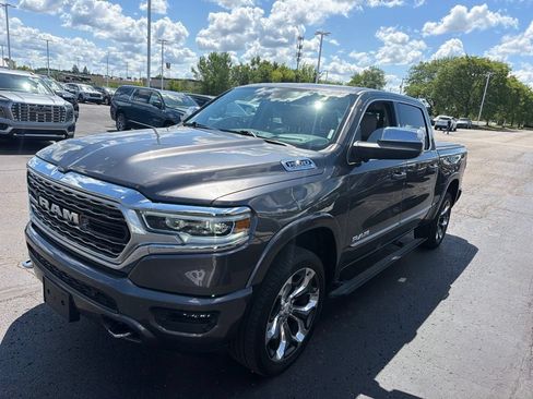 Used 2024 RAM 1500 Limited AWD/4WD image 5