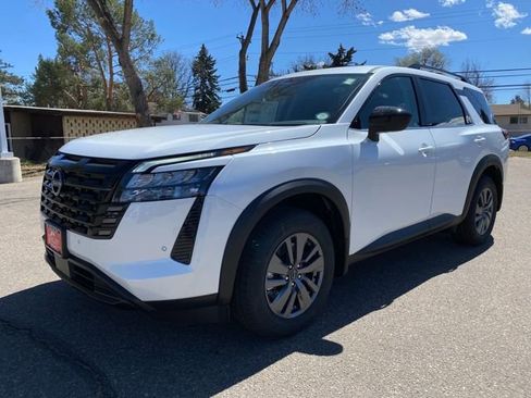 New 2026 Nissan Pathfinder SV image 1