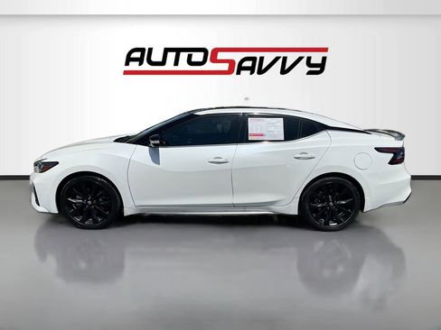 Used 2023 Nissan Maxima SR w/ Sport Mat Group FWD image 4