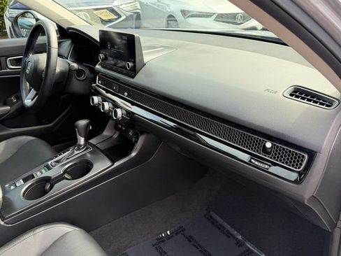 Used 2023 Honda Civic EX-L image 16