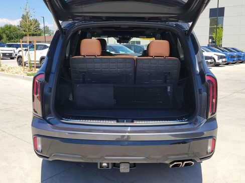 Used 2024 Kia Telluride SX Prestige X-Line AWD/4WD image 19