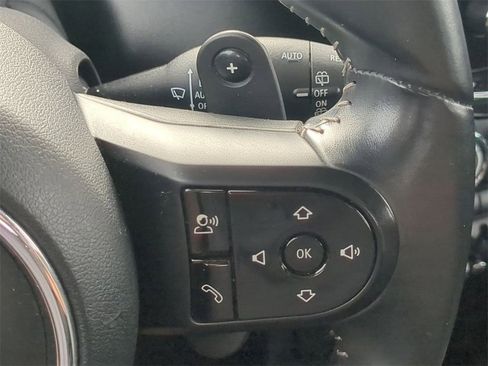 Used 2022 MINI Cooper S image 25