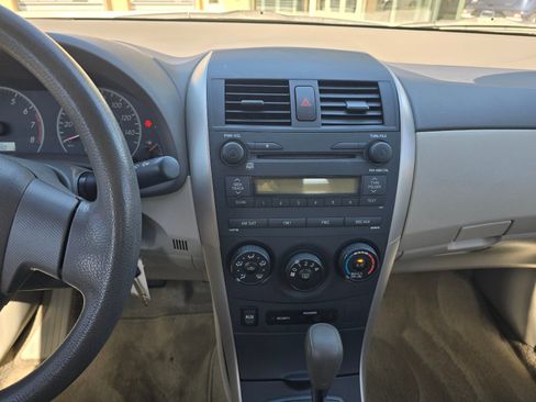 Used 2009 Toyota Corolla image 10