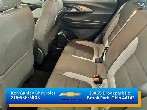 Used 2024 Chevrolet TrailBlazer LS w/ LS Convenience Package AWD/4WD image 17