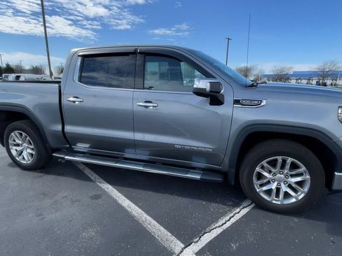 Used 2020 GMC Sierra 1500 SLT w/ SLT Premium Package AWD/4WD image 3
