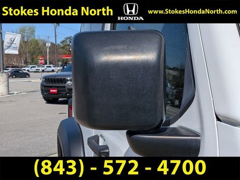 Used 2020 Jeep Wrangler Sport S image 12