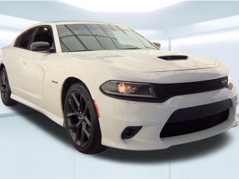 Used 2022 Dodge Charger R/T w/ Blacktop Package RWD image 22