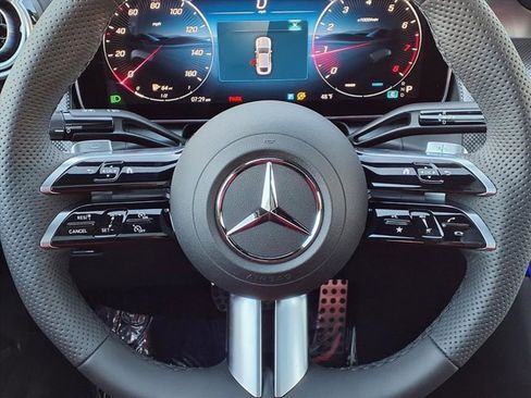 New 2026 Mercedes-Benz GLC 300 4MATIC image 8