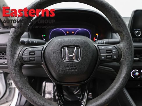 Used 2024 Honda Accord EX image 10