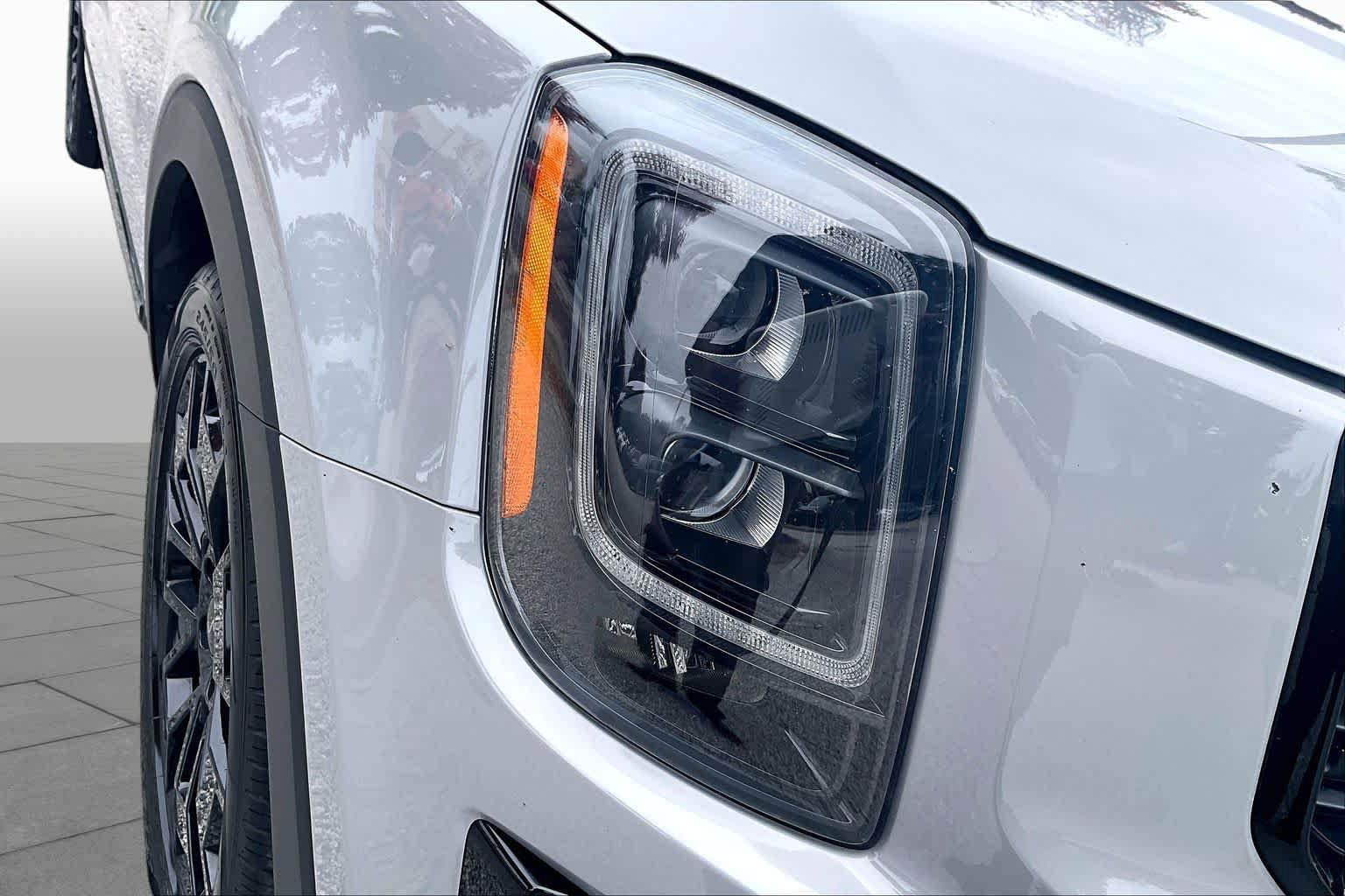 Used 2022 Kia Telluride SX w/ SX Prestige Package AWD/4WD image 28