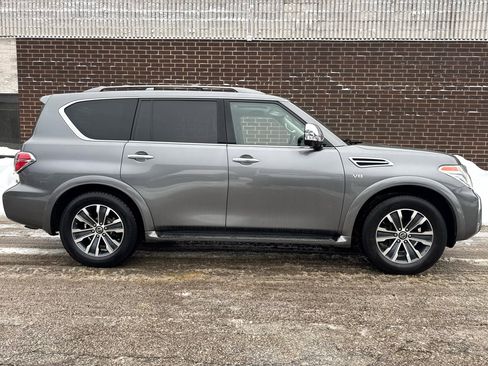 Used 2018 Nissan Armada SL w/ Premium Package image 32