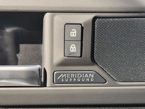 New 2026 Land Rover Defender 110 X-Dynamic SE AWD/4WD image 22