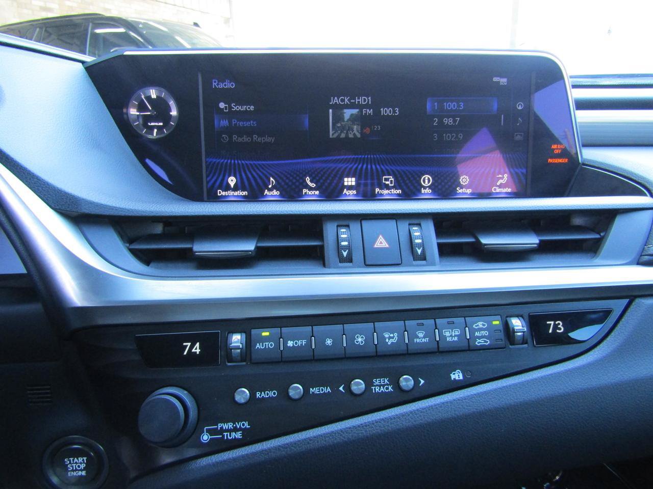 Used 2019 Lexus ES 350 F Sport w/ Accessory Package 2 FWD image 17
