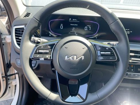 New 2026 Kia Seltos S image 40