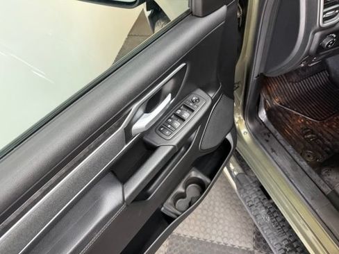 Used 2021 RAM 1500 Big Horn AWD/4WD image 23