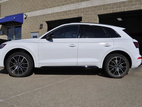 Used 2024 Audi SQ5 Prestige AWD/4WD image 3