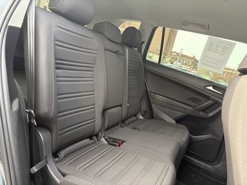 Used 2022 Volkswagen Tiguan S image 13