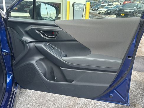 Used 2024 Subaru Crosstrek 2.0i Premium image 17