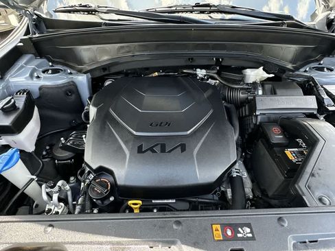 Certified 2024 Kia Telluride S FWD image 21
