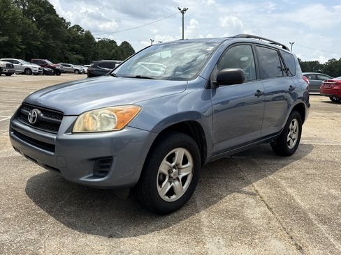 Used 2010 Toyota RAV4 2WD image 6