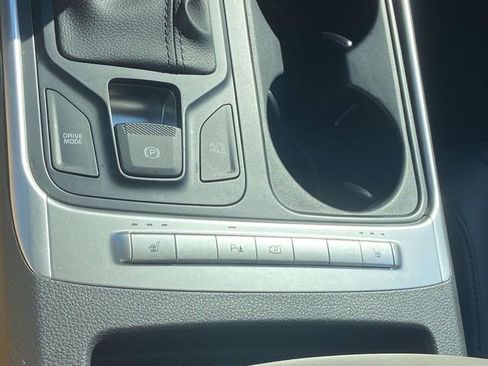 New 2025 Kia Carnival FWD image 20