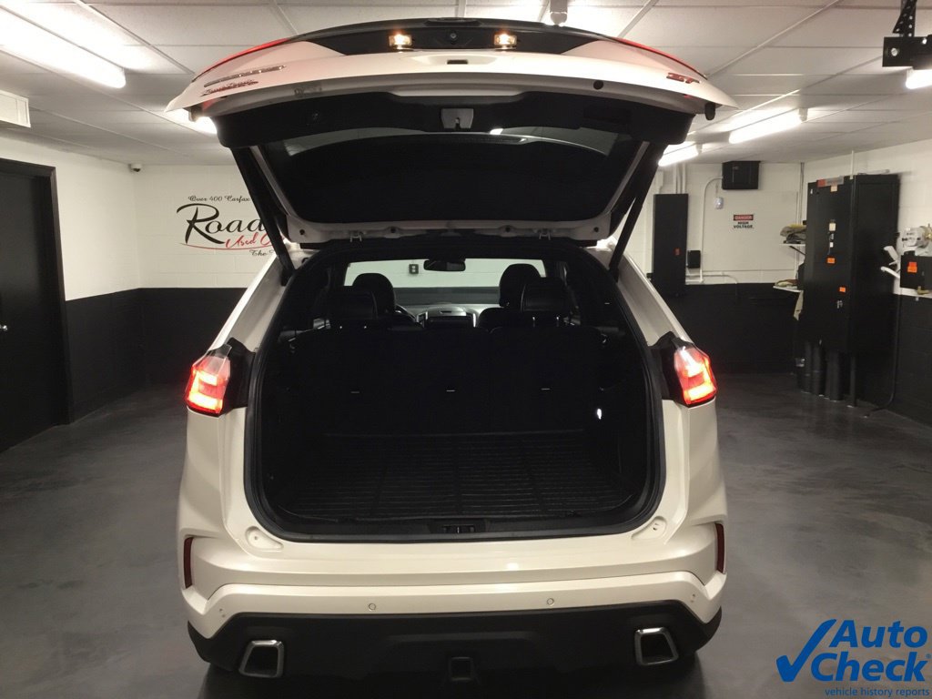Used 2019 Ford Edge ST w/ Equipment Group 401A AWD/4WD image 17